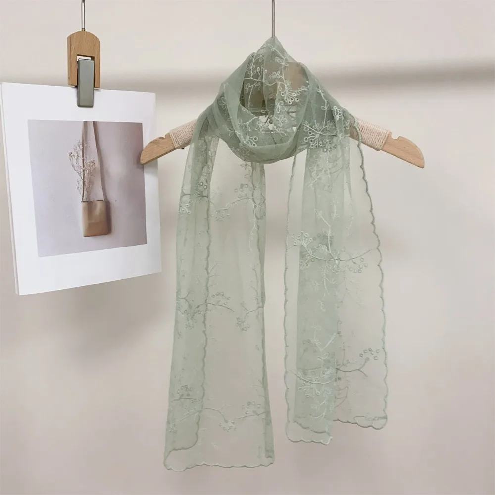 Literarischer Retro-Damen-Spitzenschal, lang, koreanische Version, Sonnenschutz-Schal, bestickte Blume, weibliches Kopftuch – Detail 3