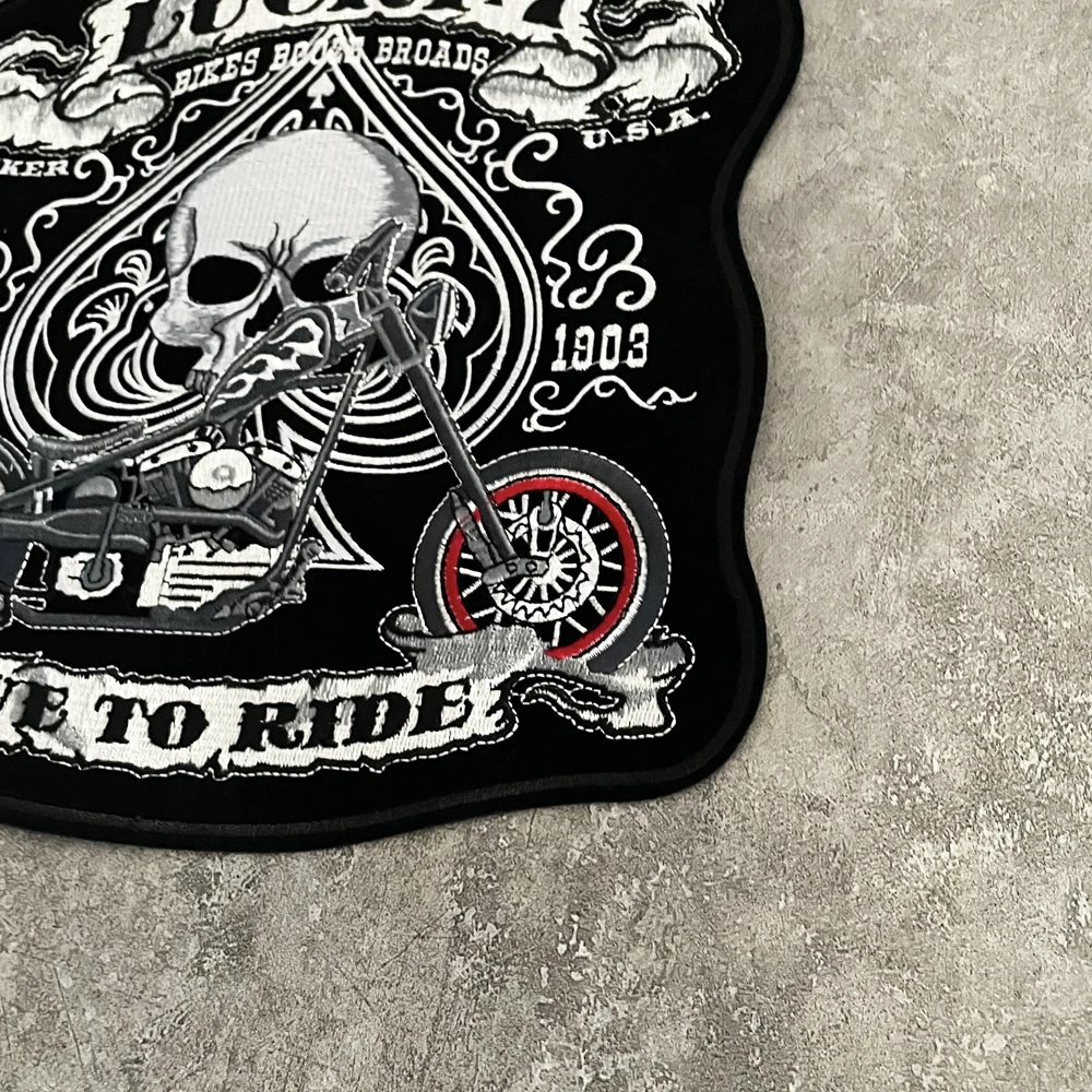 Punk Fashion Embroidery Patch Oversized Cloth Stickers Skeleton