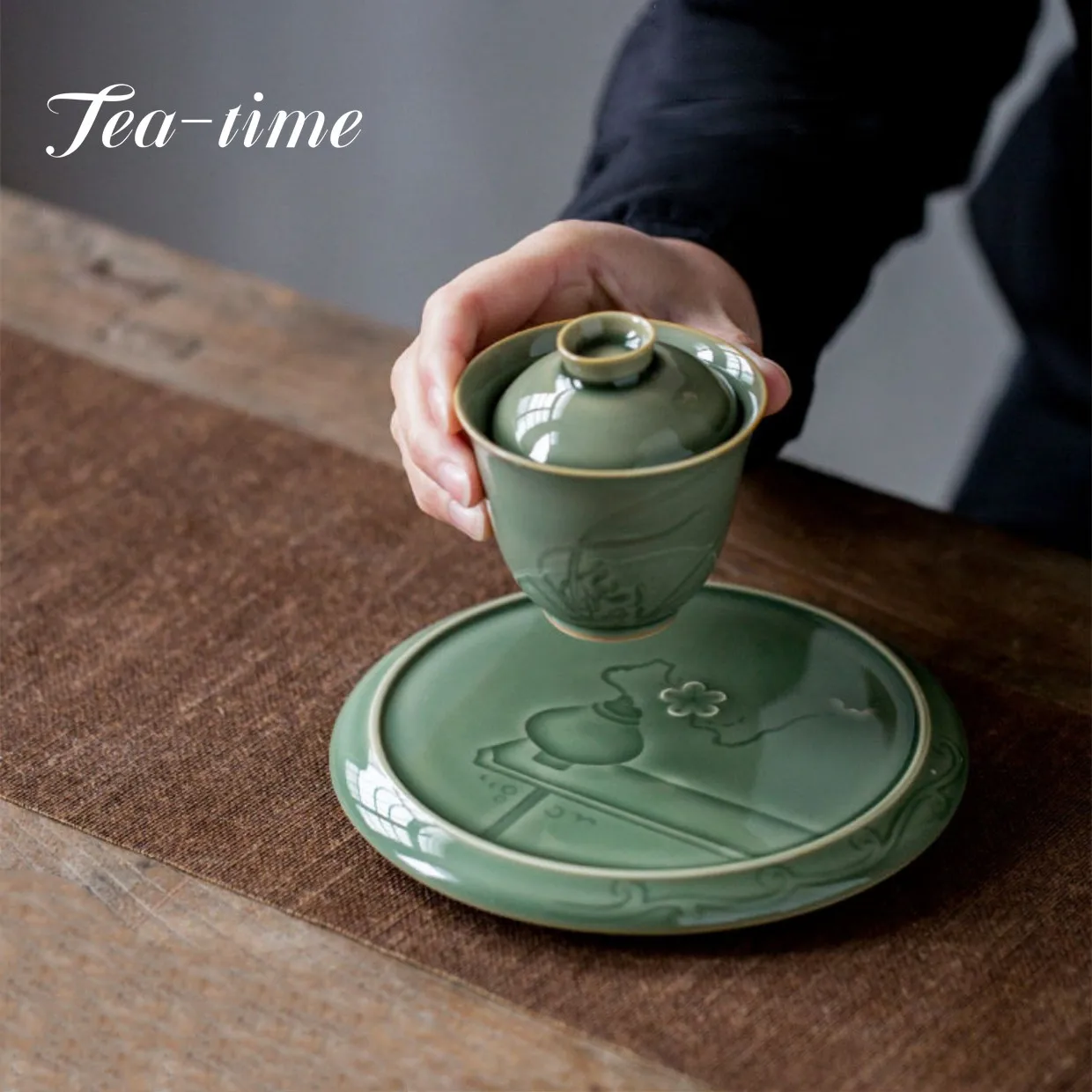 

Yue Kiln Celadon Relief Tea Tray Japanese Ceramic Dry Brewing Table Small Teapot Bearing Holder Kung Fu Tea Ceremony Accessories