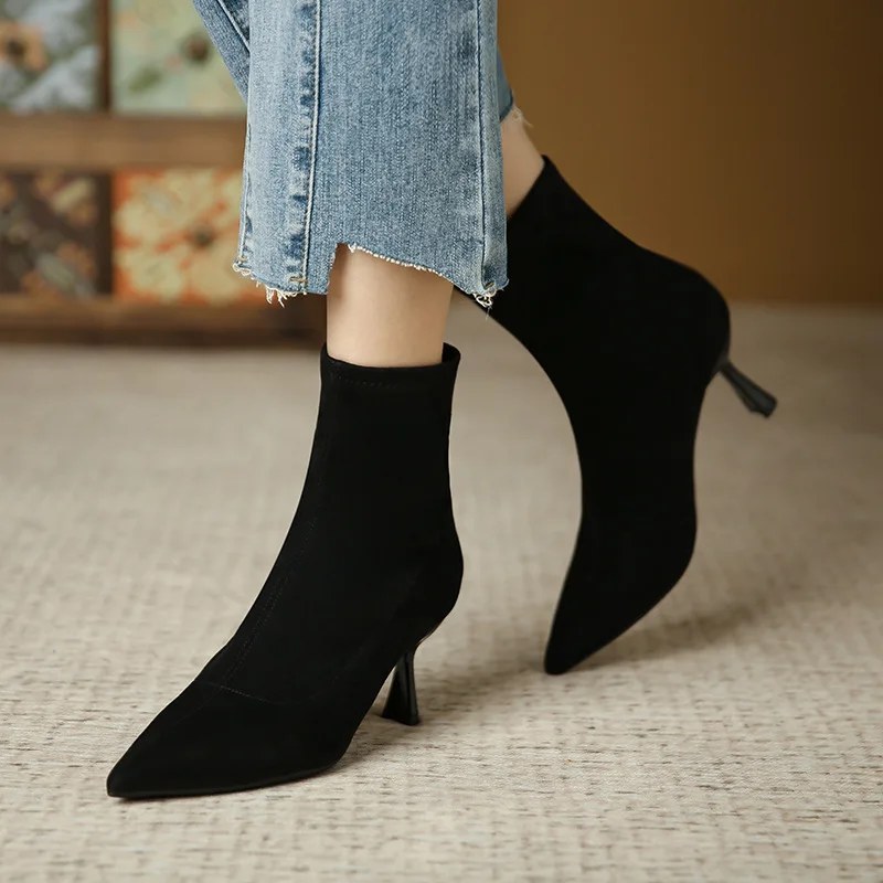 

Size 34-40 Fashion Thin Heel Pointed 7cm High Heel Short Boots Slim Suede Ankle Boots Elastic Socks Boots Women
