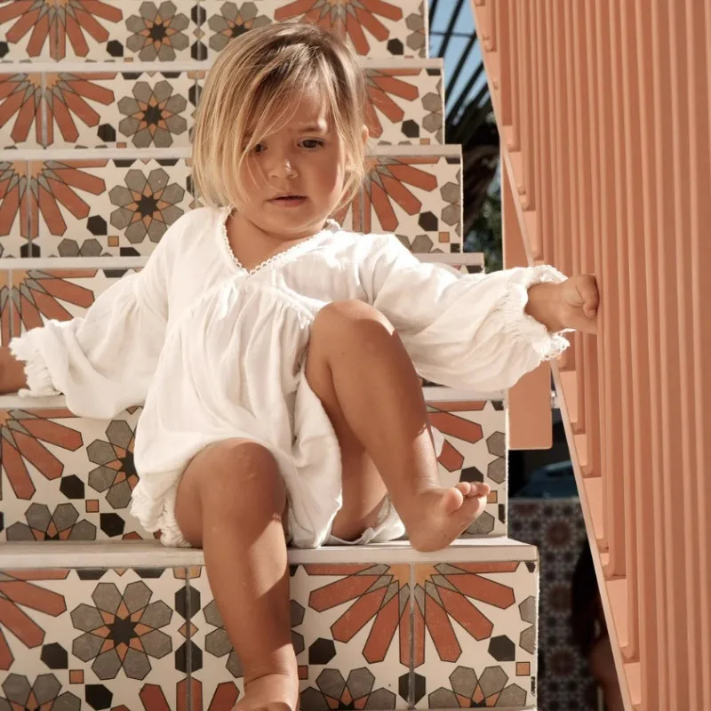 Nuovo stile francese abbigliamento per bambini primavera autunno bambini tute in cotone e lino scavato senza schienale intero pagliaccetti striscianti vestito - immagine 3