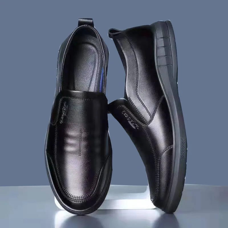 

Soft-soled Leather Shoes for Men 2023 Black Business Formal Wear Men's Shoes Slip-on Simple Casual Sneaker Driving Shoes for Men