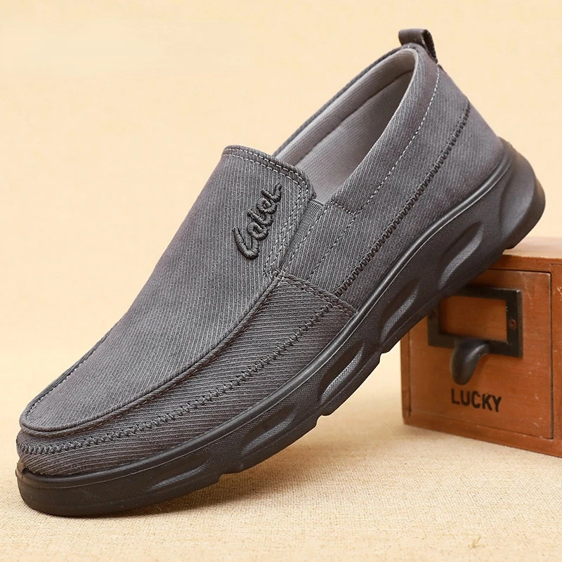 

2023 new casual shoes men sneakers outdoor canvas shoes for men Fashion Flats men driving shoes loafers