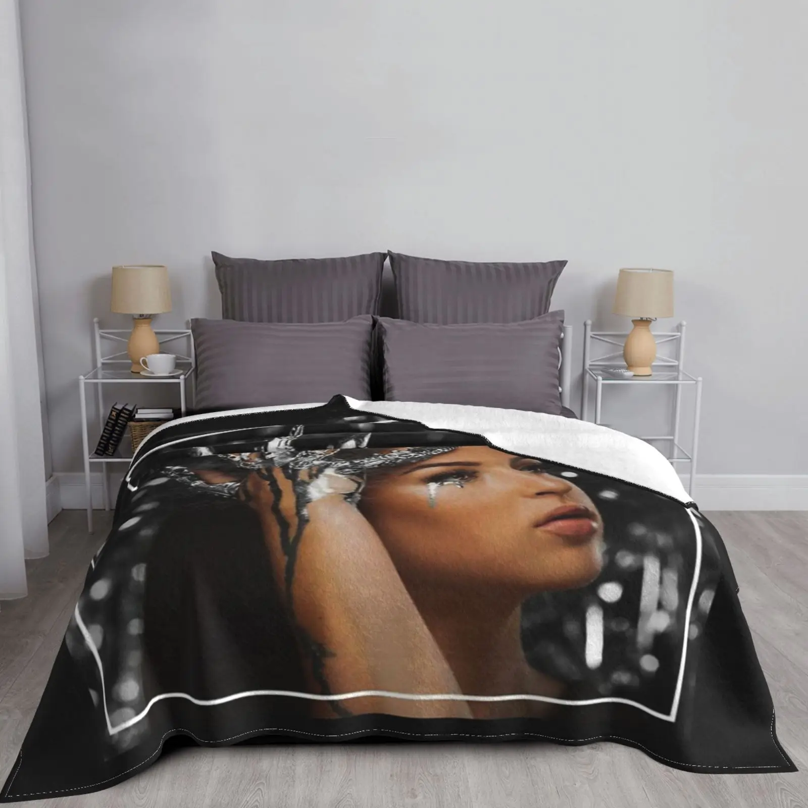 Eva �� ��ǰ Ŀ�� ���� ���, �Ž� ��ũ�� ���� ħ��