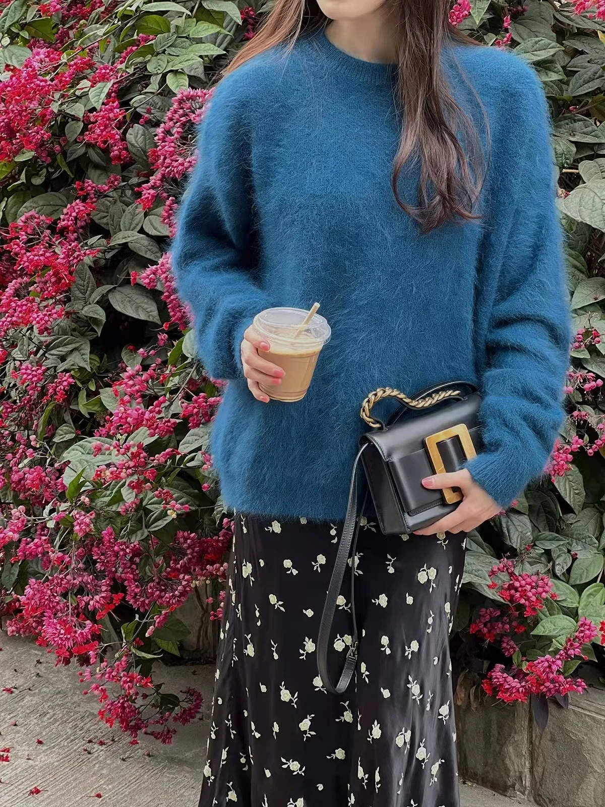 

2023 Korean Autumn and Winter Light Mint Green Long Hair Mink Cashmere Sweater Velvet Loose Pullover Fluffy JZ103