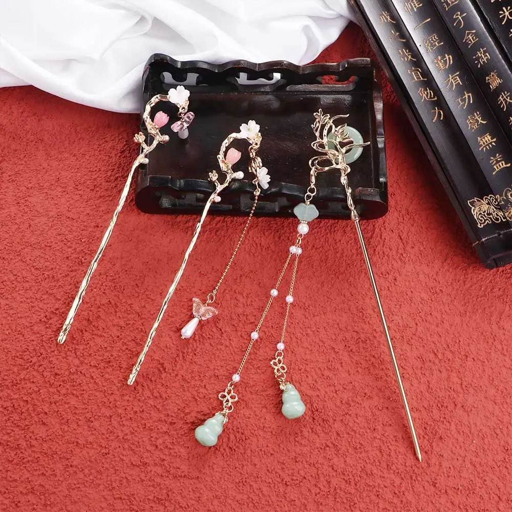 Description Picture 5 of itemElegant Vintage Tassel Bridal Flower Pendent Pearl Women Hair Sticks Chinese Hair Fork Hair Clip Korean Hanfu Hairpins