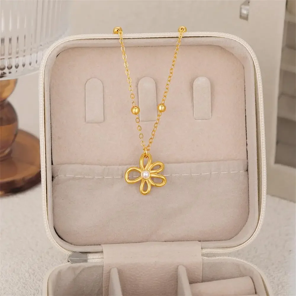 Delicate Hollow Out Mini Tiny Flower Neckalce for Women Girls Classics Round Bead Chain Pearl Clavicle Choker Summer Jewelry New
