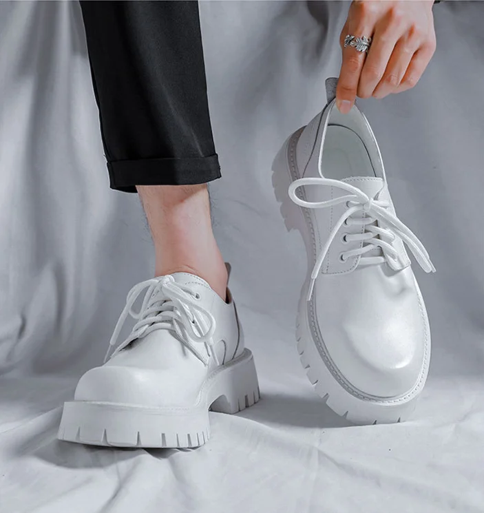 Chaussures Derby décontractées à semelles épaisses de printemps en cuir pour hommes Bottes Martin noires basses formelles de mariage pour hommes_voghion.com