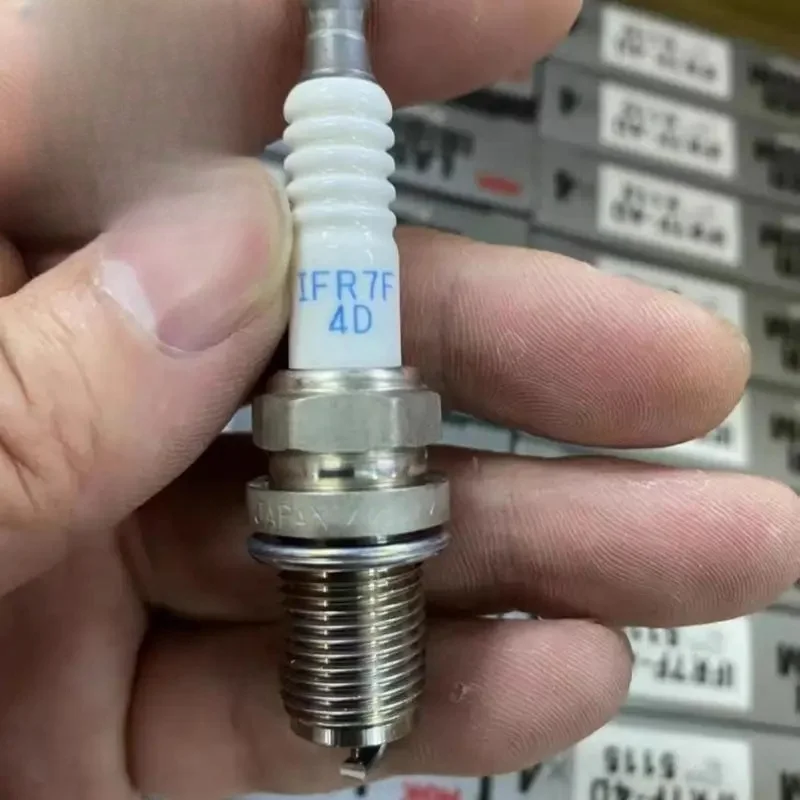 エンペラーフィッシュ Torch Spark Plug F7TC Candle Replace for BP7ES CHAMPION