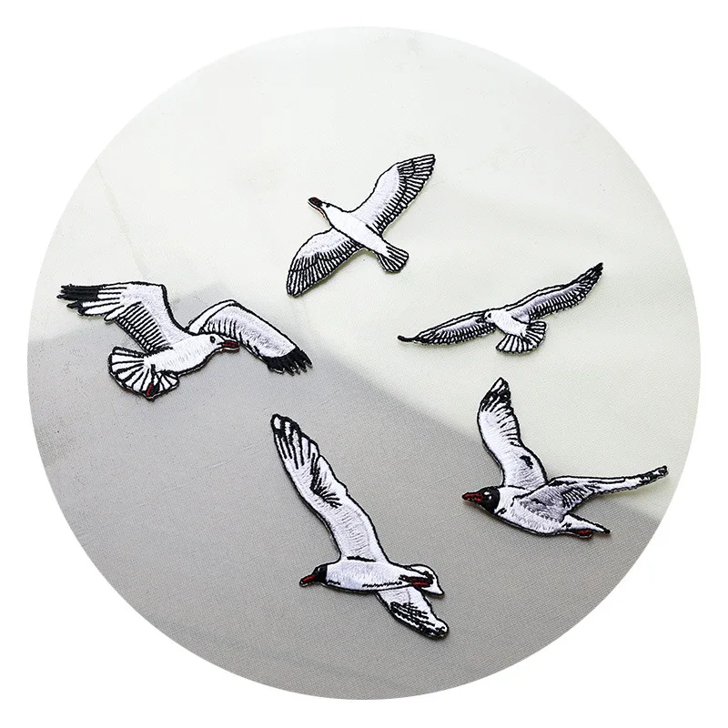 Weiß fliegende Möwe Eisen auf Patches Ozean Thema gestickte Kleidung dekorative Aufkleber kleines Loch Füllung DIY Rücken kleber