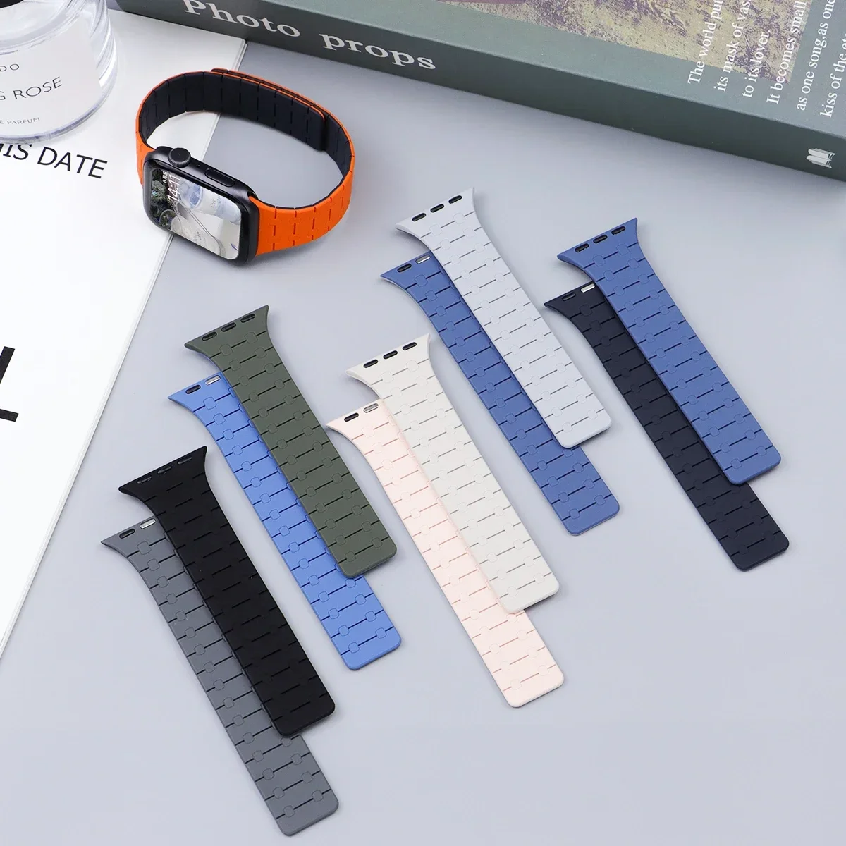 รูปสินค้า สายซิลิโคนแม่เหล็ก Apple Watch รัดข้อมือ 42-49 มม. สีสดใส