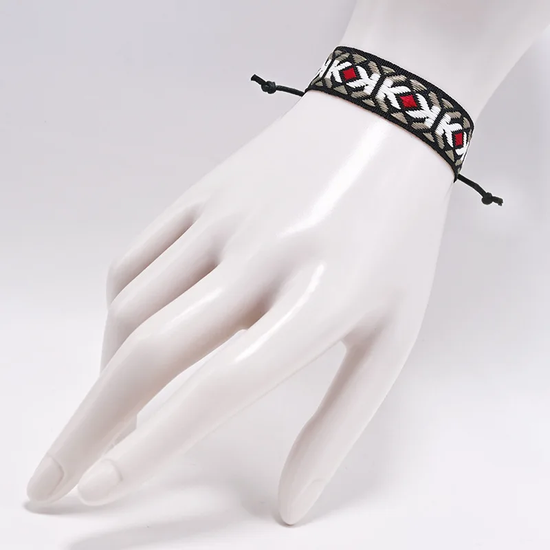 Bohemia Retro Wrap Embroidered cloth Rope Bracelet for Men Unisex Wristband Cotton Summer Holiday Jewelry Gift