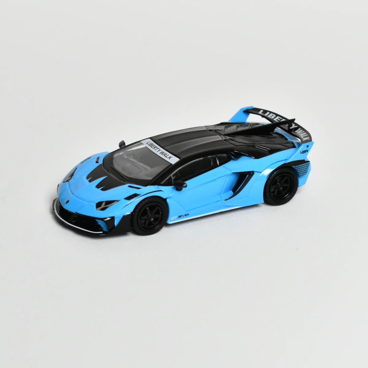 

MINIGT 1:64 Aventador GT EVO 494 Diecast Model Car