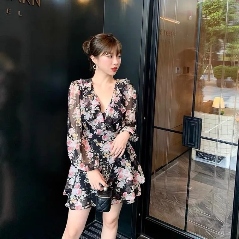 Elegant V-Neck Long Sleeve Jumpsuit with Frilly Hem and Floral Print for Women in 2024 Spring and Summer