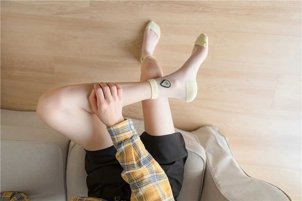3 Paare/Lot schicke Damen-Socken für Sommer und Frühling, atmungsaktiv, dünn, Avocado-Socken, modische, lustige Spitzensocken im Angebot – Detail 5