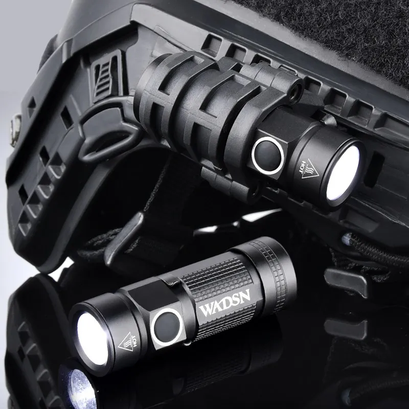 WADSN 금속 미니 스트로브 손전등, 빠른 헬멧 라이트 모자 헤드 램프, 20mm 피카티니 레일 시스템, 야외 사냥 미니어처 토치