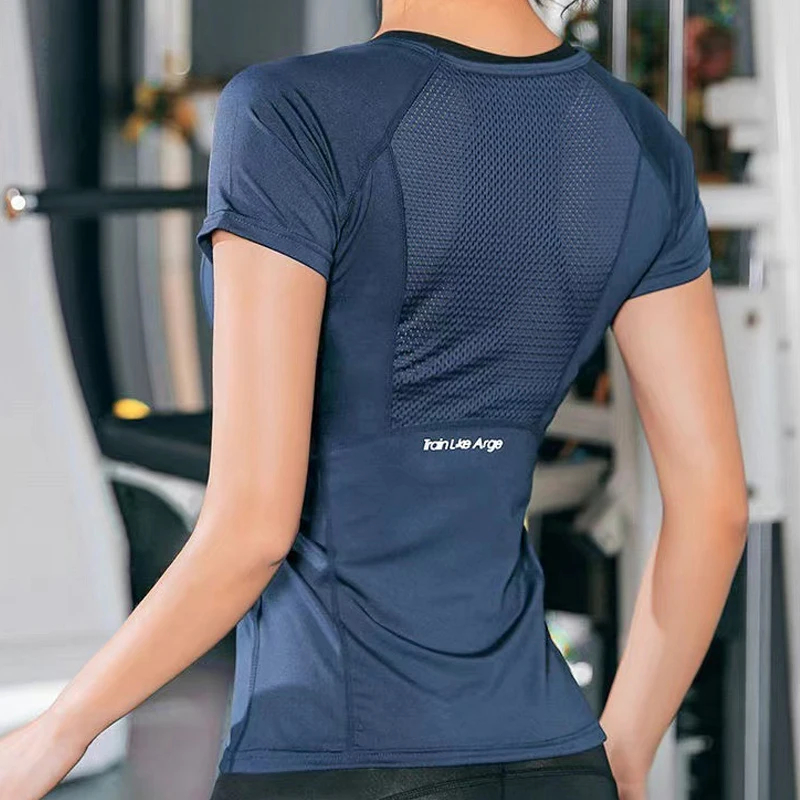 Sports T Shirt Yoga Top Yoga Shirt Sports Shirt Summer Sports Short Sleeved Women's Quick Drying Breathable Yoga T-shirt Slim Fit Fitness Training Top Running Yoga Sportswear