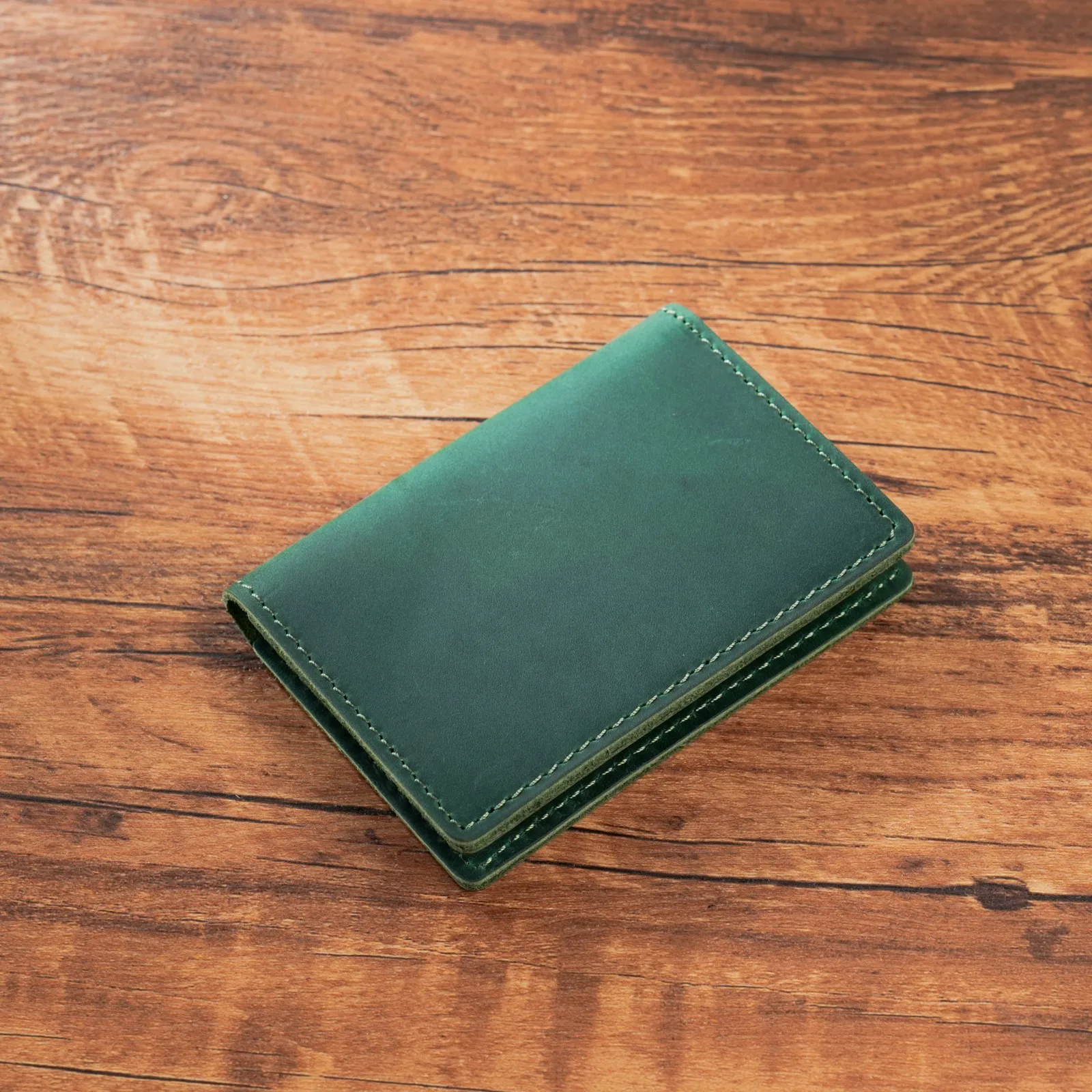 Elegant Genuine Leather Slim Bifold Wallet - Minimalist Front Pocket Card Holder