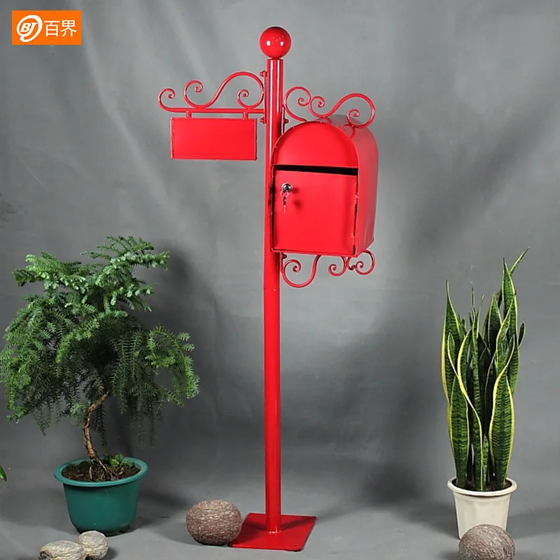 

Hundred Worlds American Vintage Iron Mailbox Landing Belt Lock Mailbox Outdoor Rainproof Letter Box Villa Mailbox Decorations