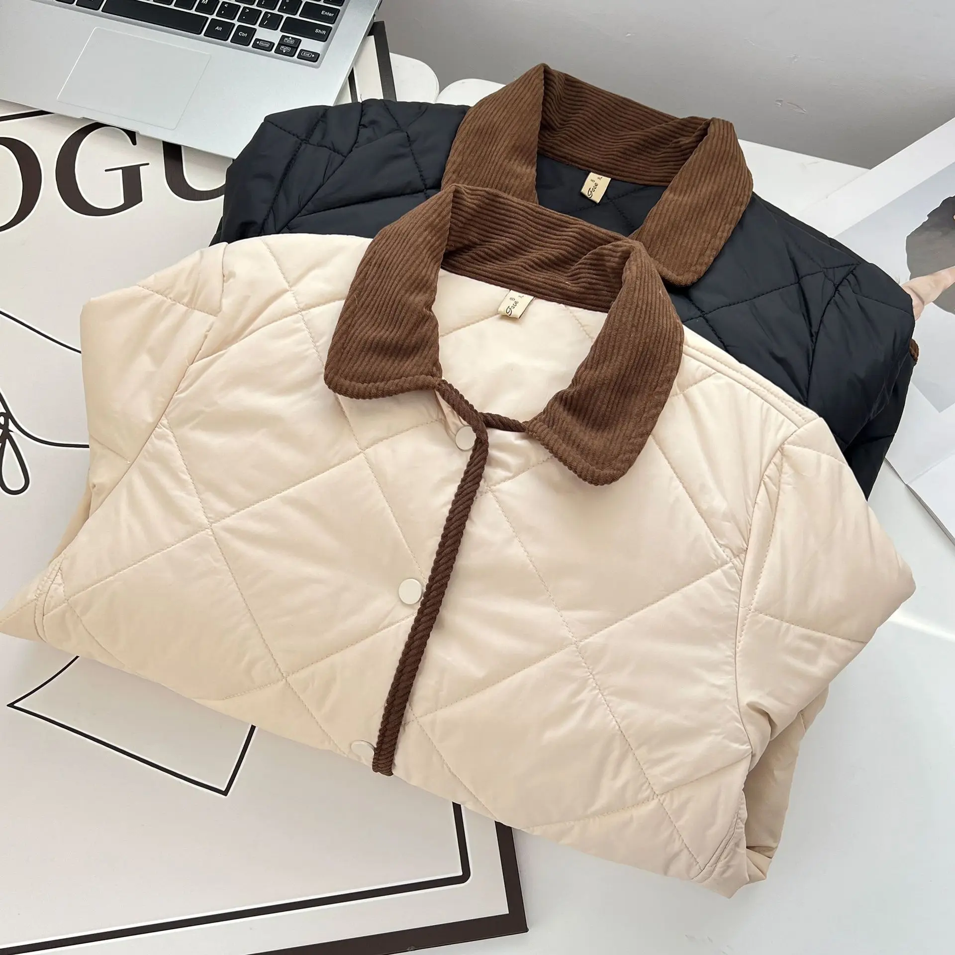 Women's Cotton-Padded Coat, Casual Warm Parka, Simple Contrast Color, Lapel, Thin, Plus Size, Autumn and Winter, 100kg
