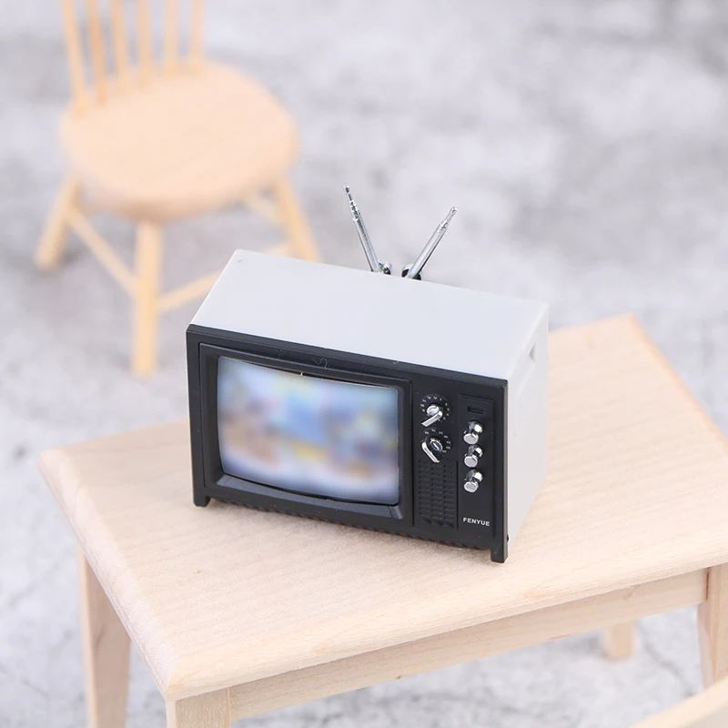 DollHouse 미니어처 장식품 미니 레트로 TV 장난감 장식품