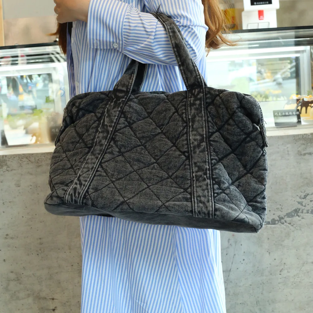 Large Capacity Tote Bags For Women Luxury Designer Handbags And Purses 2025 New In Denim Cloth Embroidery Rhombus Chain Shoulder