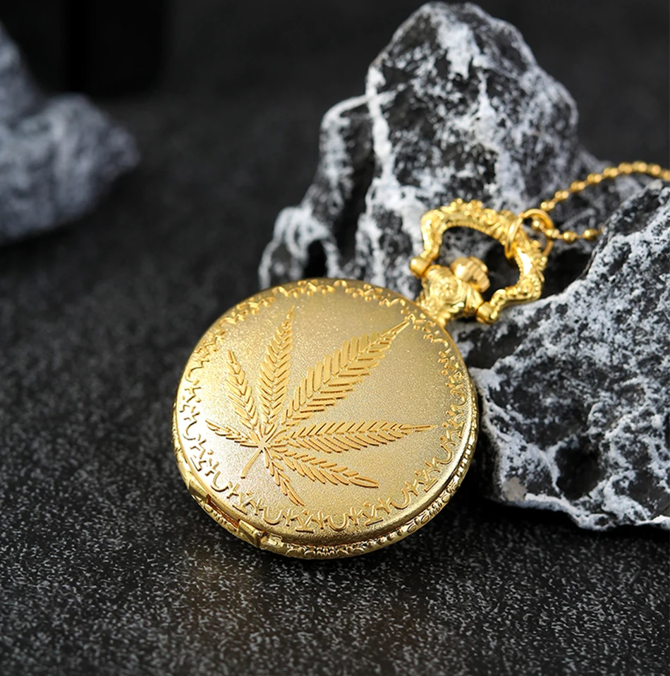 Best Gifts Quartz Pocket Watch Design Maple Leaf Necklace Pendant Pocket Watch Clock for Mens Womens
