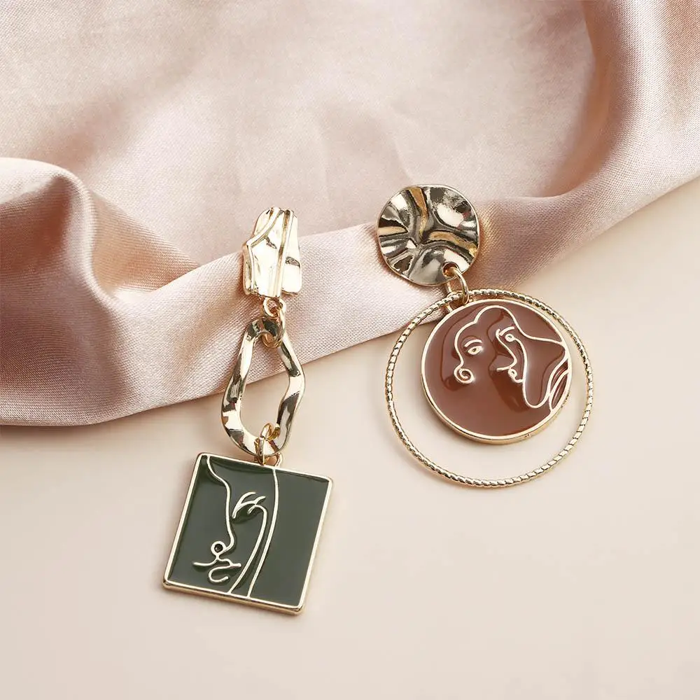 

Exaggerated Abstract Face Asymmetric Square Circle Hip-hop Girl Party Jewelry Pendant Earrings Punk Female Accessories
