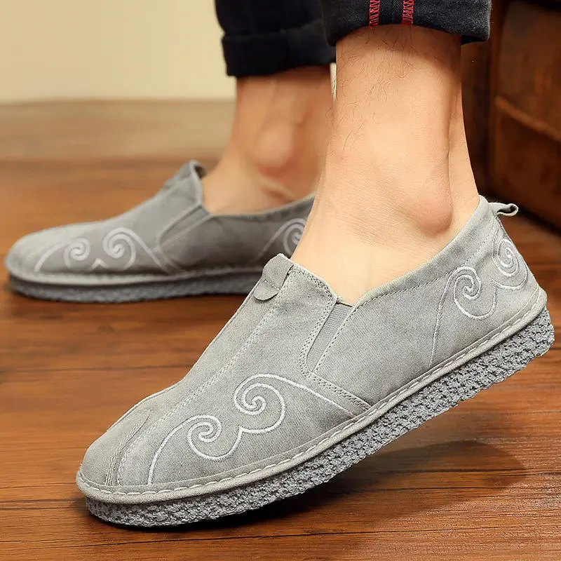 Vintage embroidery Kungfu Shoes Chinese Traditional Wushu Tai Chi Old Beijing Wing Chun Martial Art Sneakers