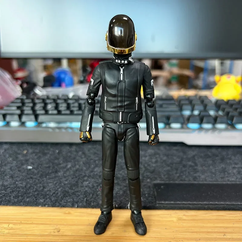

Genuine Bandai Shf First Edition Soul Limited Stupid Punk Band Daft Punk Stupid Punk Action Figure Collection Model Decoration