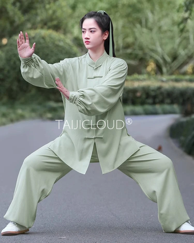 

Brocade linen Tai Chi suit for women's morning practice, and traditional Chinese martial arts attire for men.