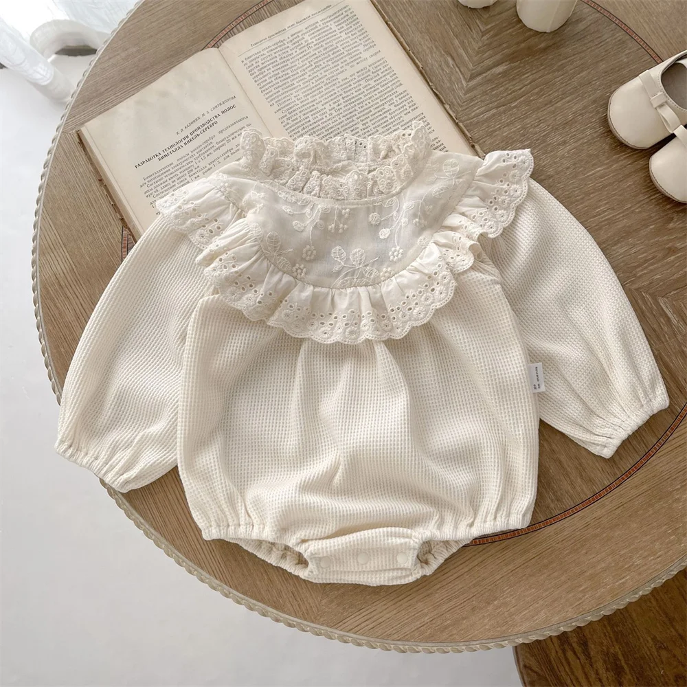 

Soft Breathable Waffle New Born Baby Ruffles Lace Romper for Girls One Piece Clothing Spring Autumn Korean Infant Bebes Bodysuit