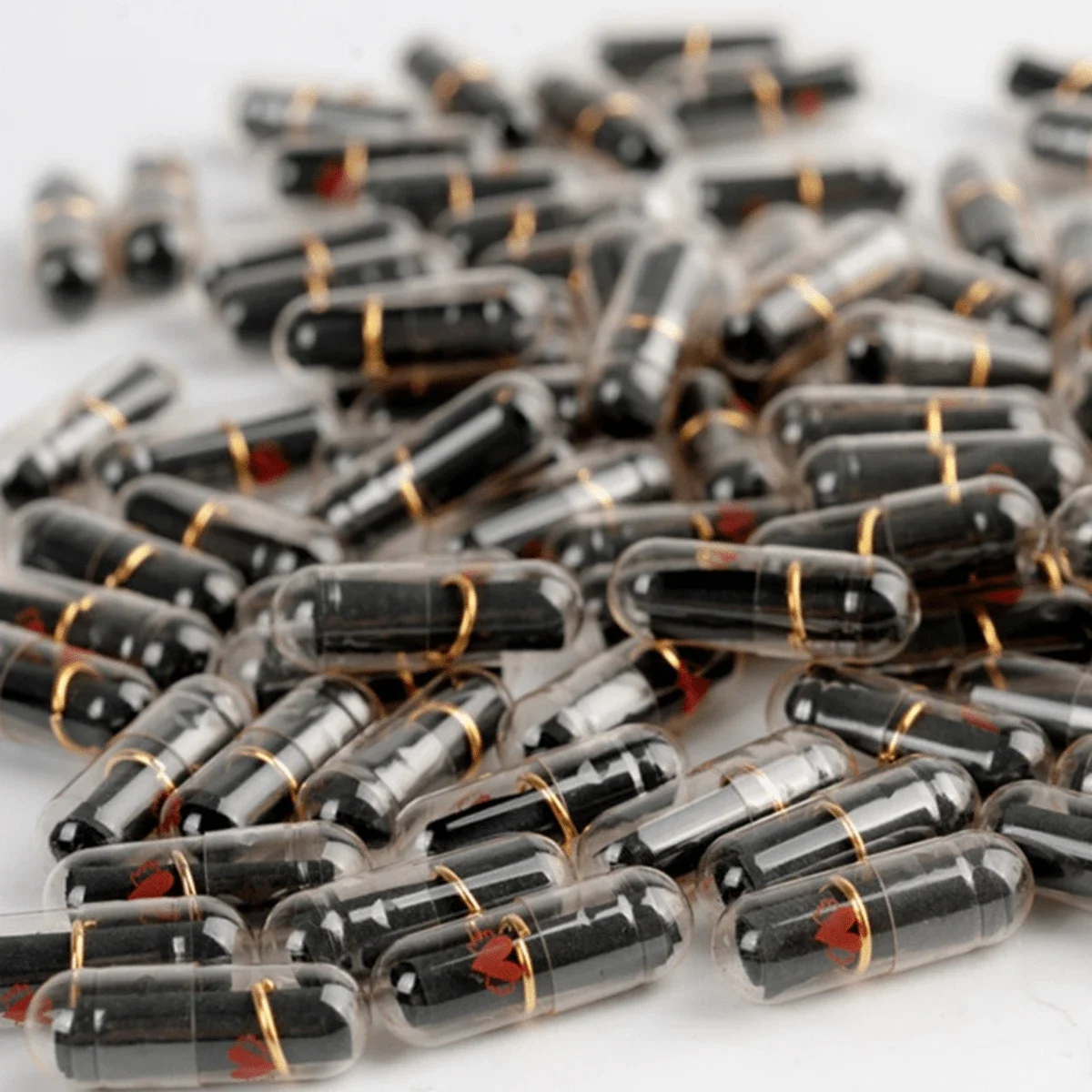 50pcs Black Love Letter Shaped Transparent Capsule Pills, Mini Love Message, Perfect Creative Gift For Christmas, Weddings, Birt gift bags,christmas gift bags,velvet gift bags,red gift bags
