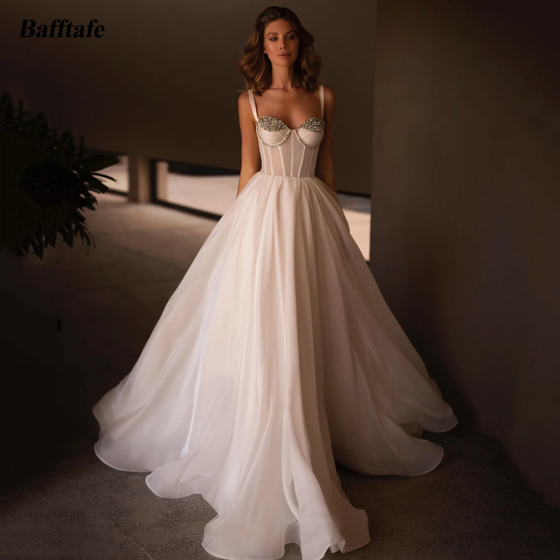 

Bafftafe A Line Organza Wedding Dresses Crystals Transparent Fitted Bones Bride Dress Wedding Photo Shoot Bridal Party Gowns