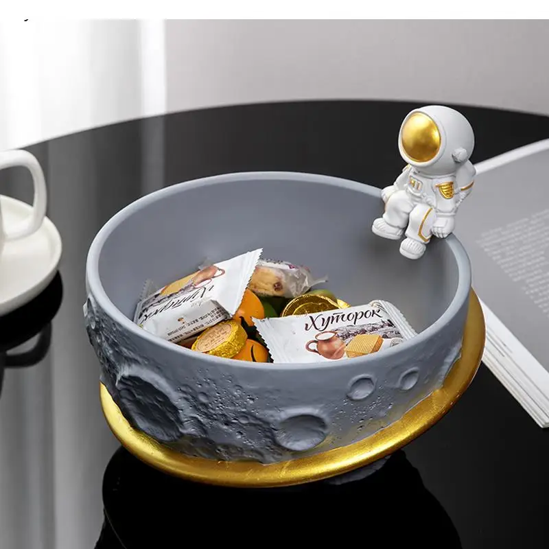 

Light Luxury Astronaut Light Luxury Astronaut Tray Creative Entrance Astronaut Decoration Home Living Room TV Cabinet Decoration