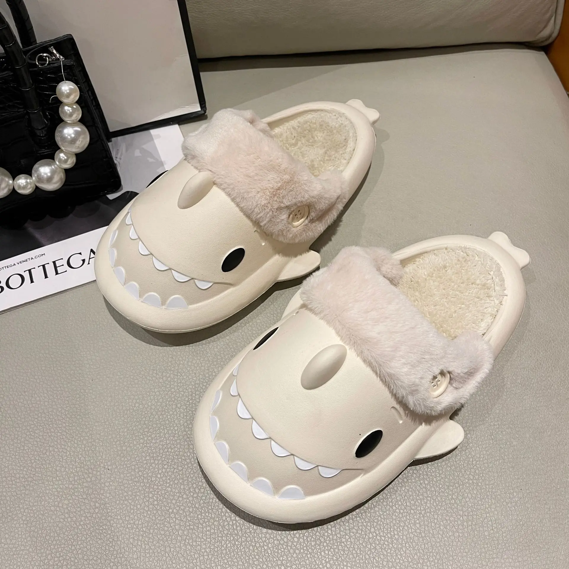 Shark Cotton Slippers Woman Waterproof Winter Indoor Non-slip Slides Plush Warm Couple Home Sandals Flat Shoe Shark Flip Flops 4