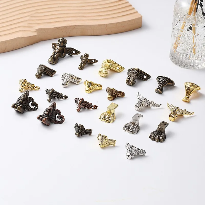 Vintage Alloy Antique Jewelry Gift Box Wood Case Decor Carving Corner Protector,Furniture Hardware,1PC