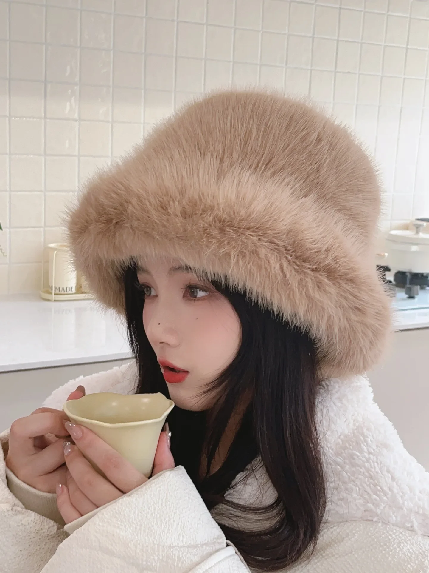 Winter Faux Fur Bucket Hats for Women Warm Plush Fisherman Hat Fuzzy Fluffy Cap Outdoor Stylish Panama Caps Christmas Presents