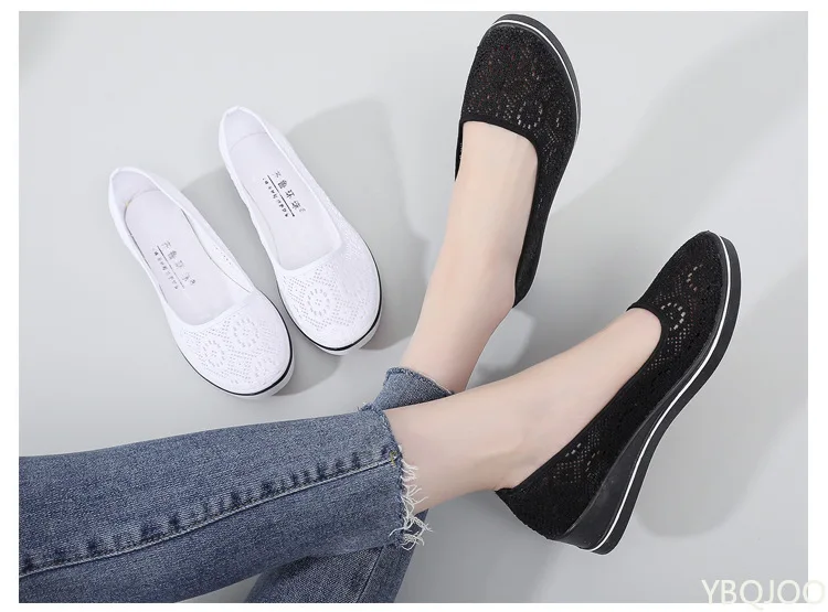 2025 جديد الصيف منتصف إسفين كعب أحذية مريحة الدانتيل جوفاء تنفس بلون المألوف المرأة حذاء مسطح