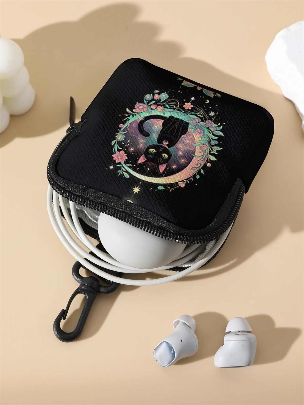 Large capacity coin wallets with black cat patterns, digital printed coin wallets, and storage bags are ideal choices for gifts