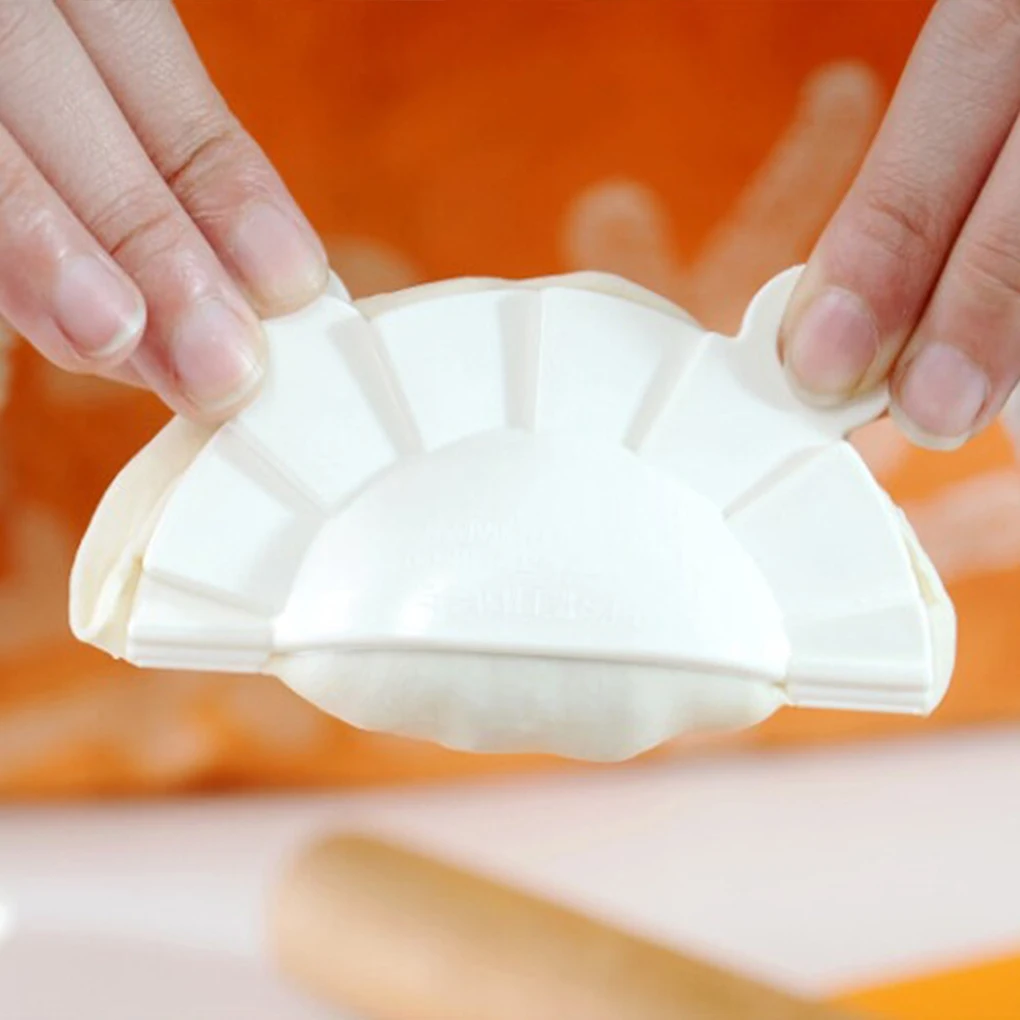 

Легкая установка пельменей, равиоли и пельмени, изготовлены из пластика, многофункциональные