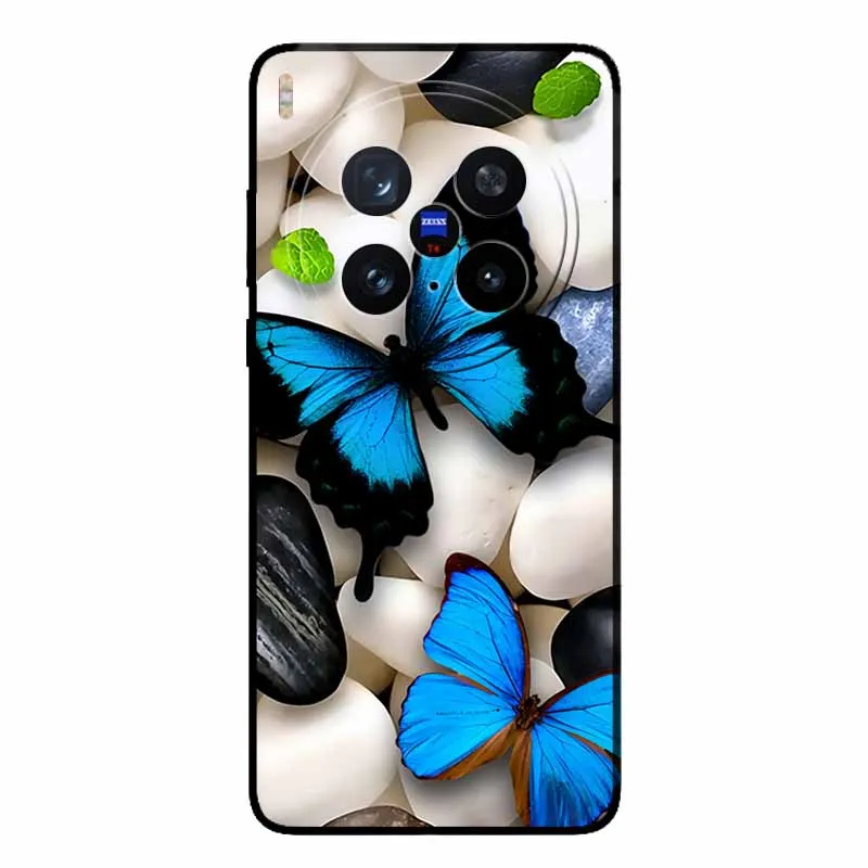 Sleek Black Silicone Protective Phone Case - Stylish Back Cover with Bumper Protection