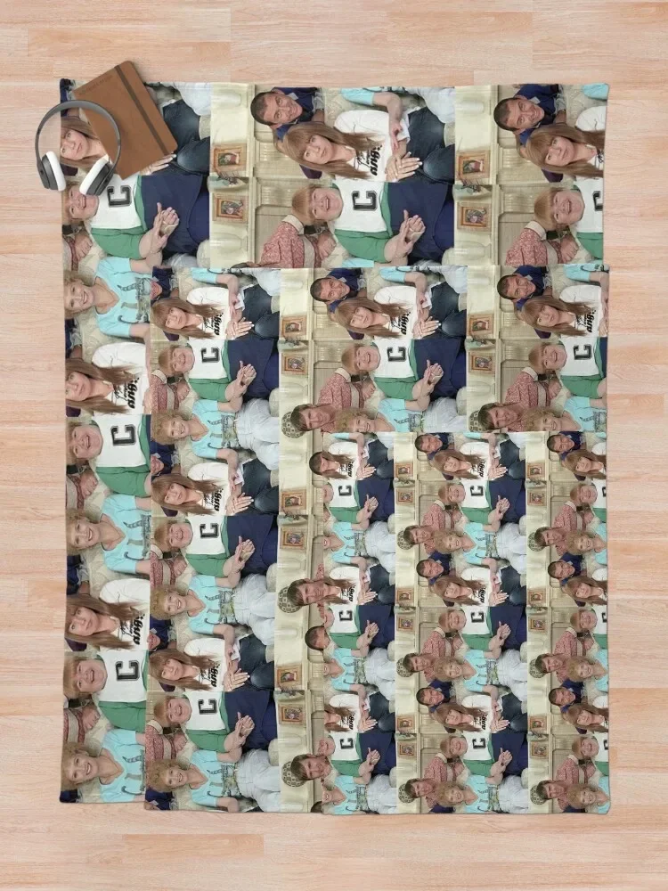 Kath and Kim ĳ��Ʈ ��ô ���, ķ�� ���º�, ���� �̺� ���