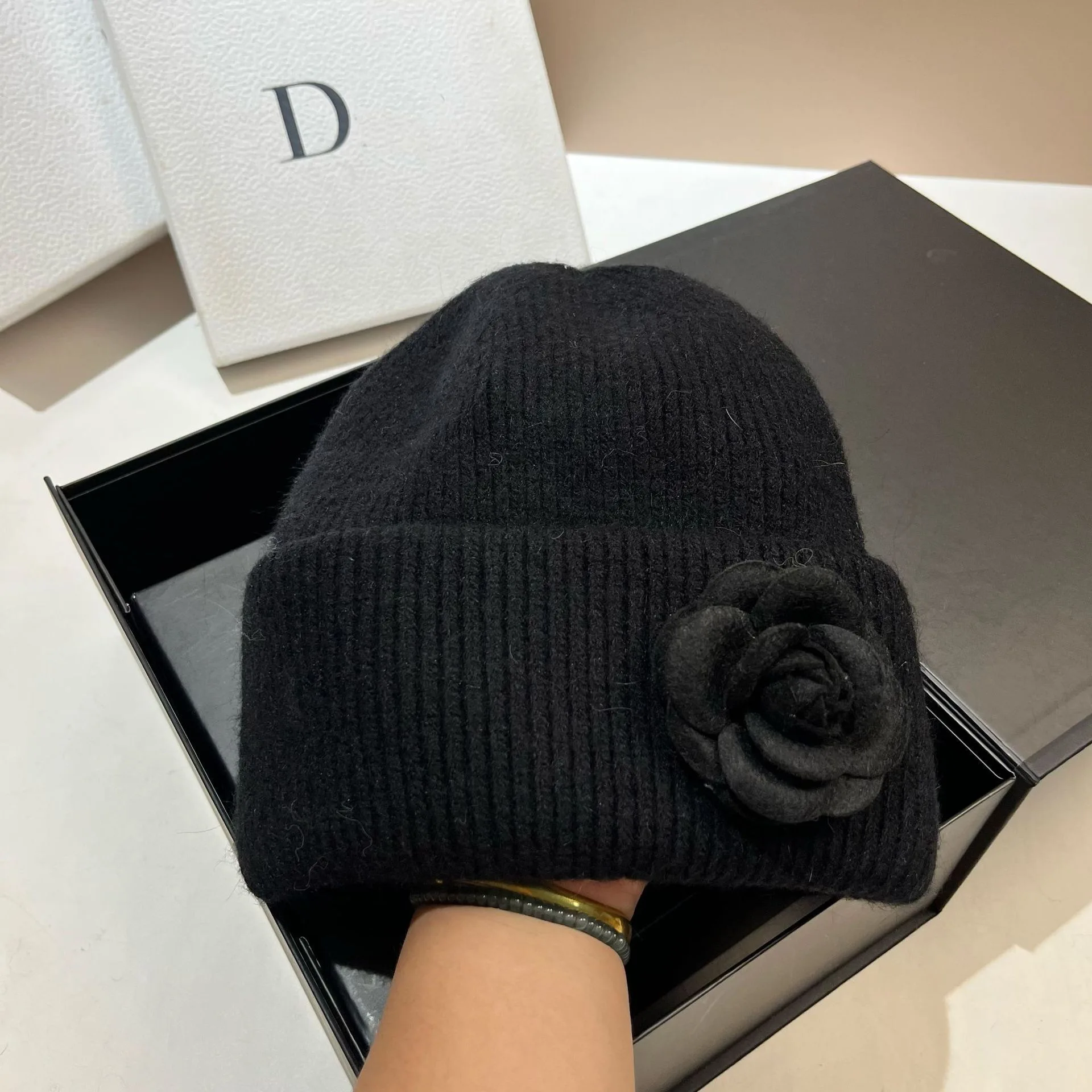 Luxus Marke Kamelie Winter Mützen für Frauen Echt Kaninchen Fell Gestrickte Hut Wolle Skullies Dame Warm Walking Motorhaube Kalten Kappe – Detail 13