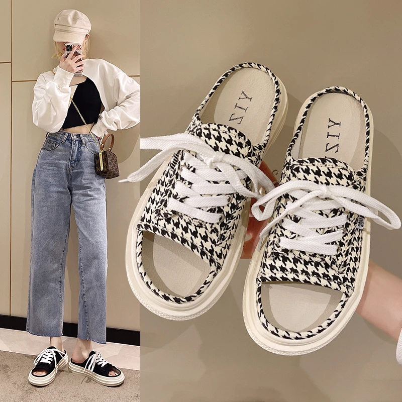 

2023 Women's Summer Slippers Thick Sole Indoor and Outdoor Flat Shoes Women's Fashion Slippers Casual Women's Slippers