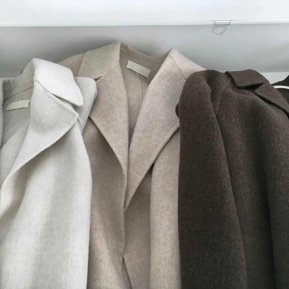 Description Picture 5 of itemWoolen coat for women Korean style autumn and winter French niche lazy style woolen coat loose temperament mid-length