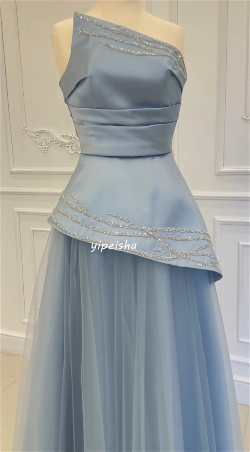   Ƽ Tulle ر  A  ̵ 巹, ν 巹,  Ŭ   