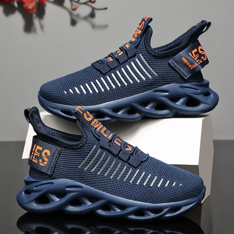 Children's Fashion Sports Shoes Boys Girls Running Outdoor Sneakers Breathable Soft Bottom Kids Lace-up Jogging Shoes
