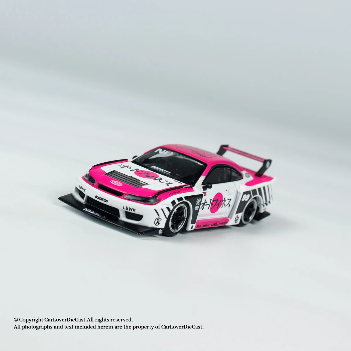 MINIGT 1:64 LB-スーパーシルエット S15 シルビア オート