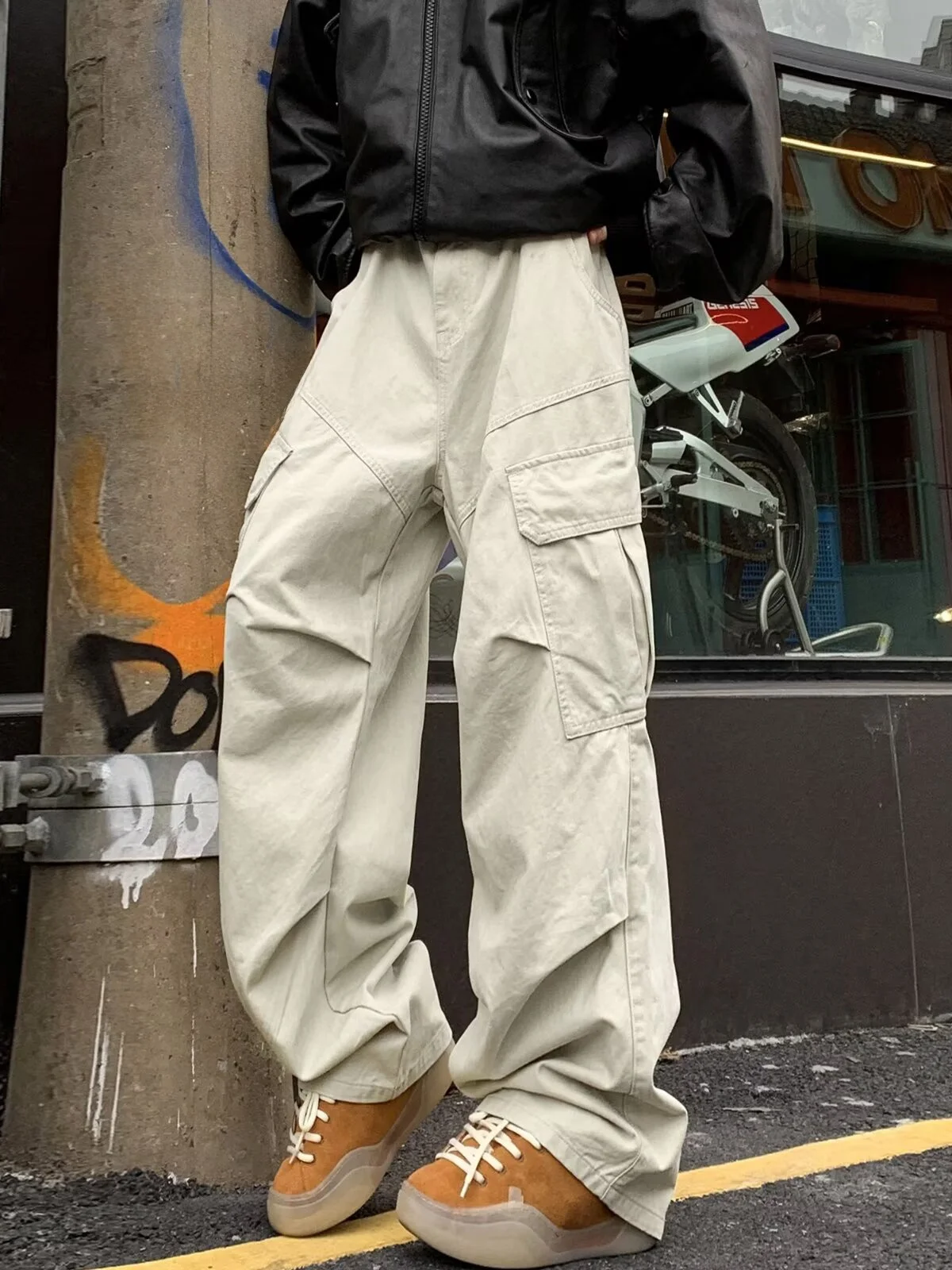 Men's Casual Straight Leg Workwear Pants Spring 2025 New American Retro Sle with Big kets Loose Fit Long Trousers